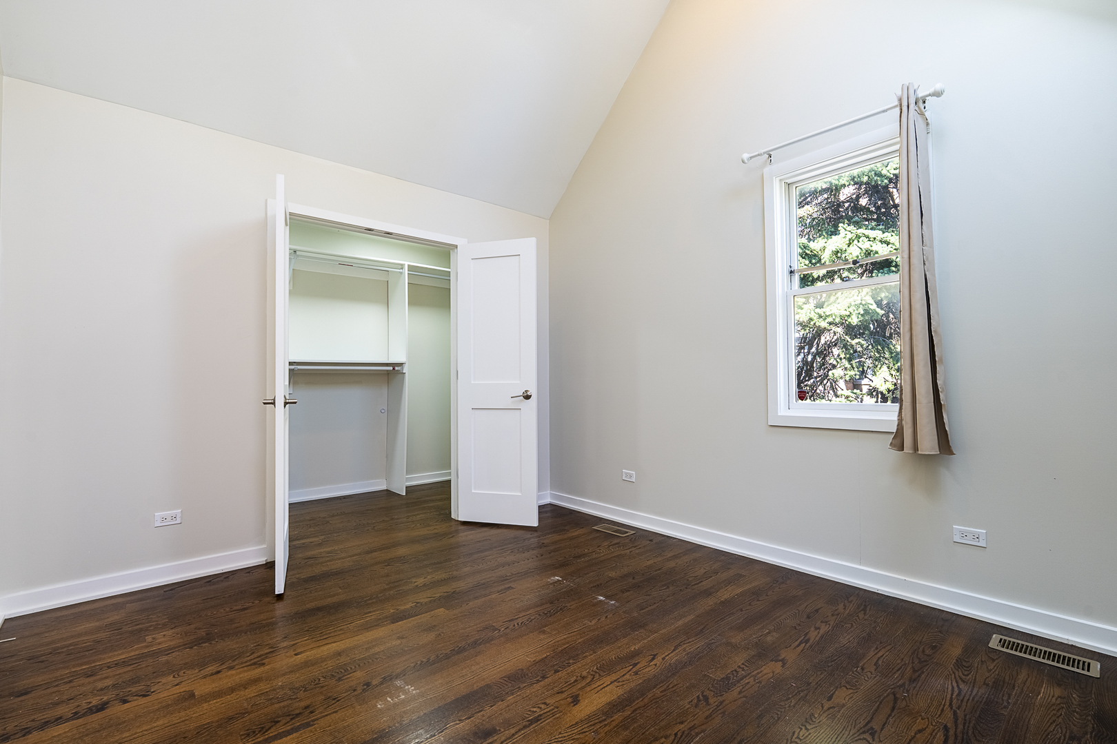12765614 Property Photo 3