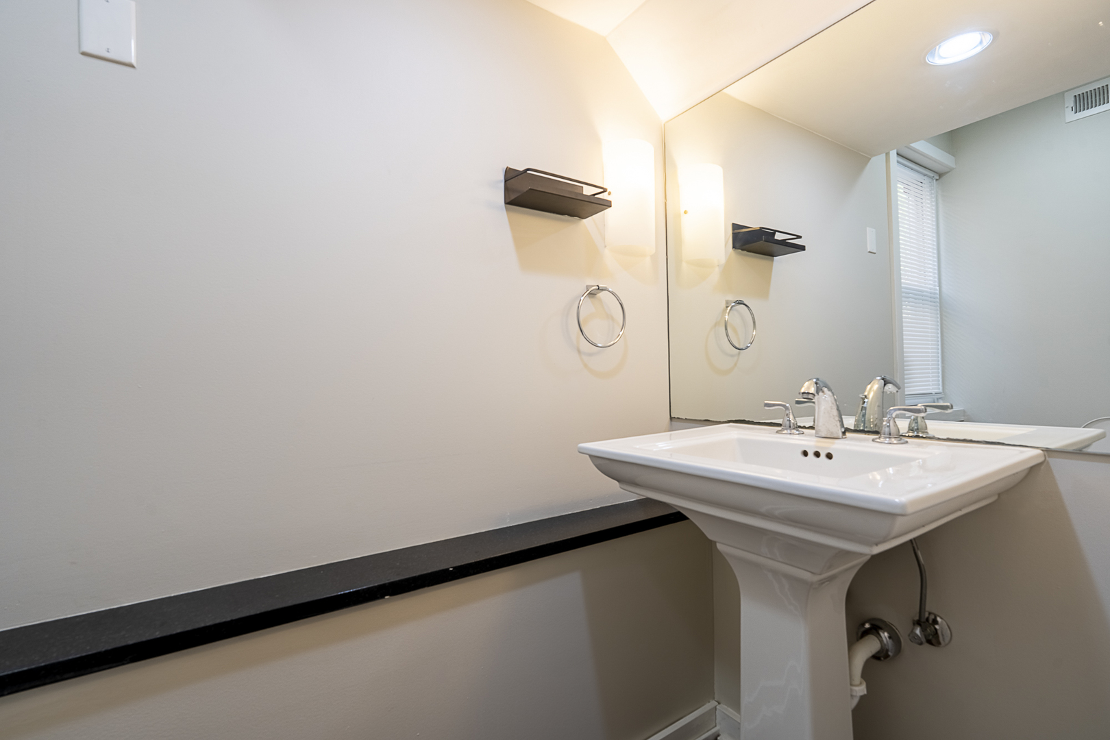 12765614 Property Photo 18
