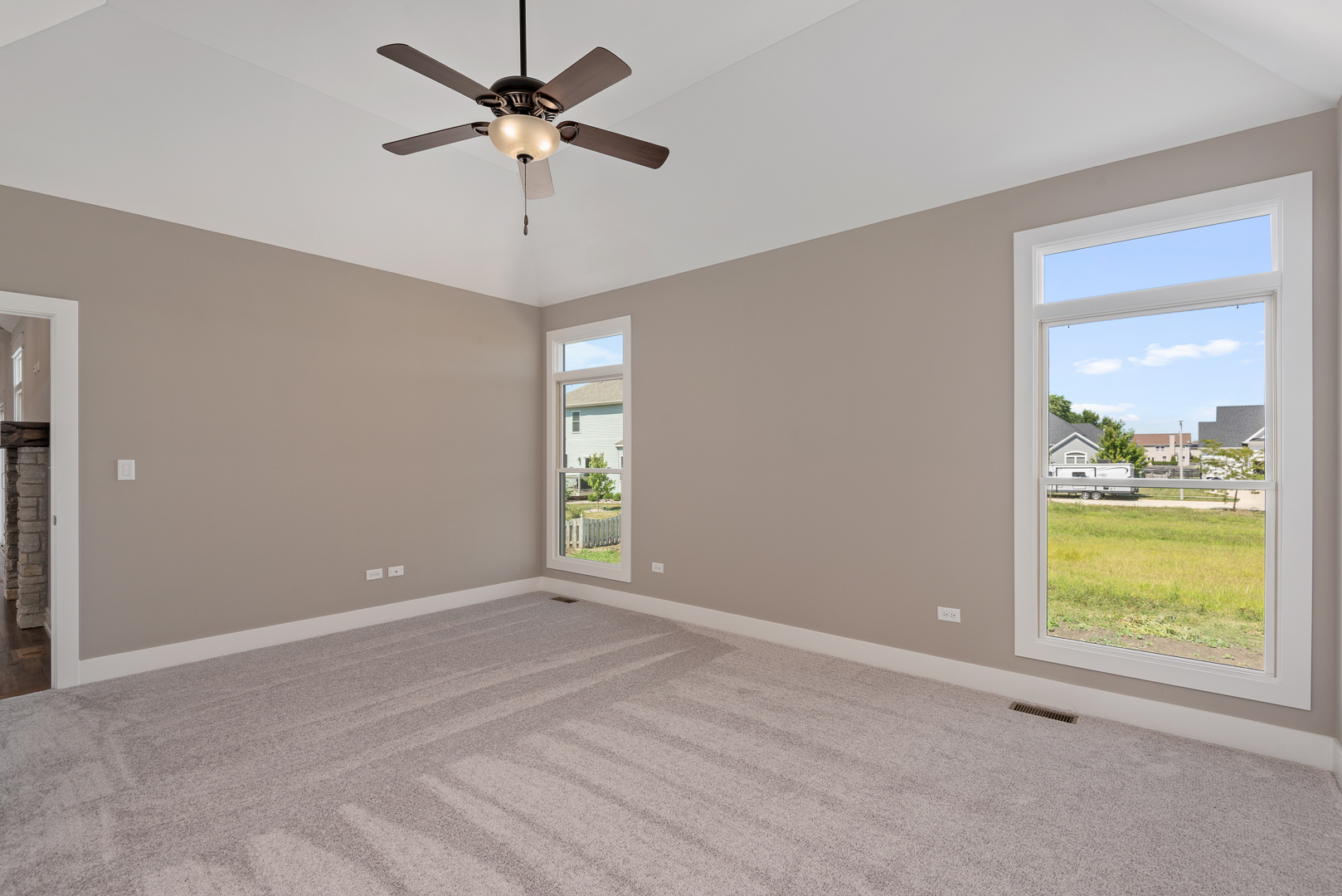 777 Dartmouth Lane Property Photo 15