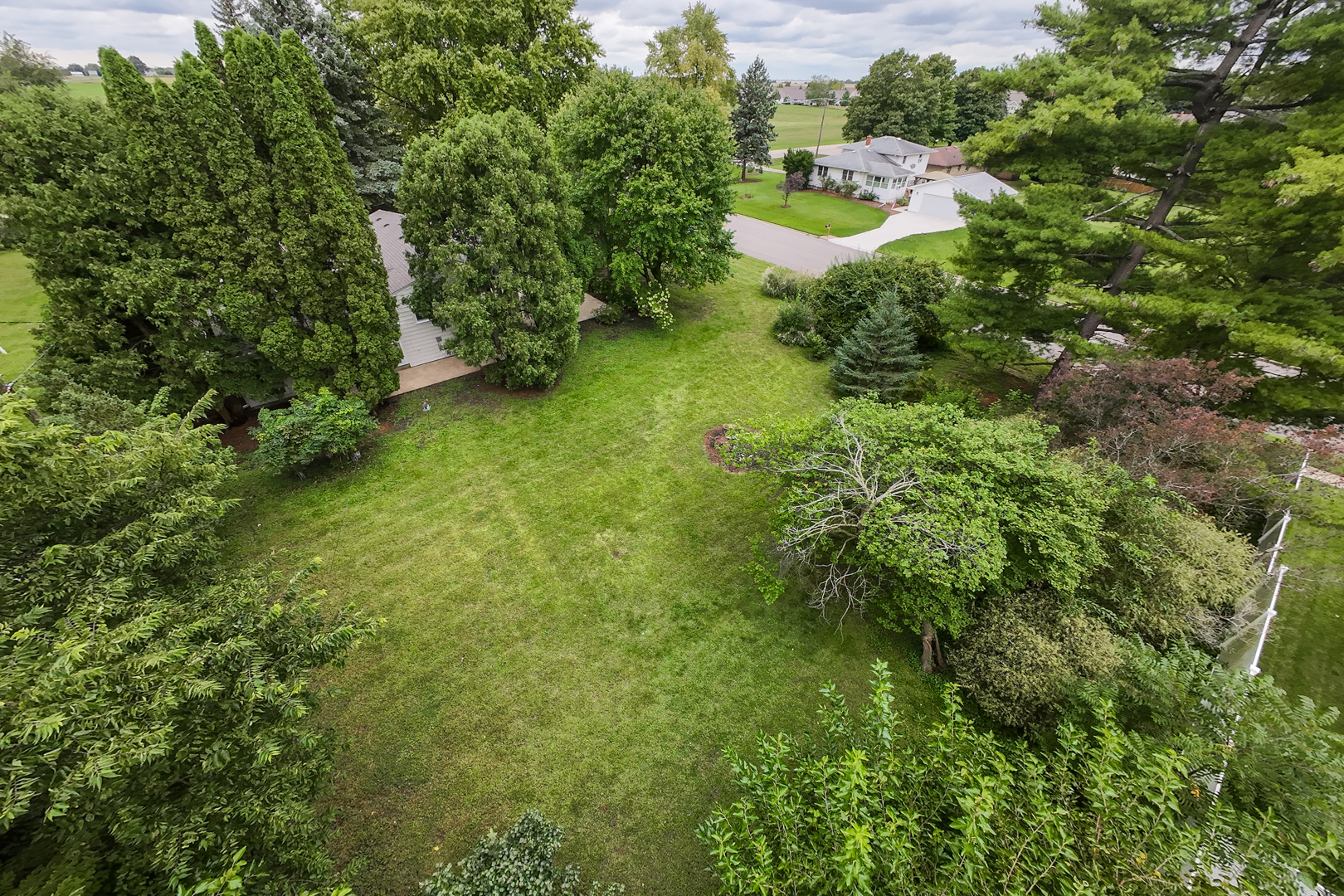 333 Bethany Road Property Photo 5