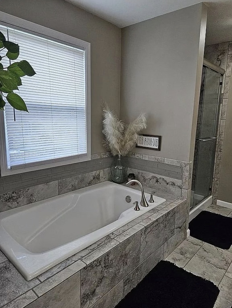 705 Red Bud Drive Property Photo 15