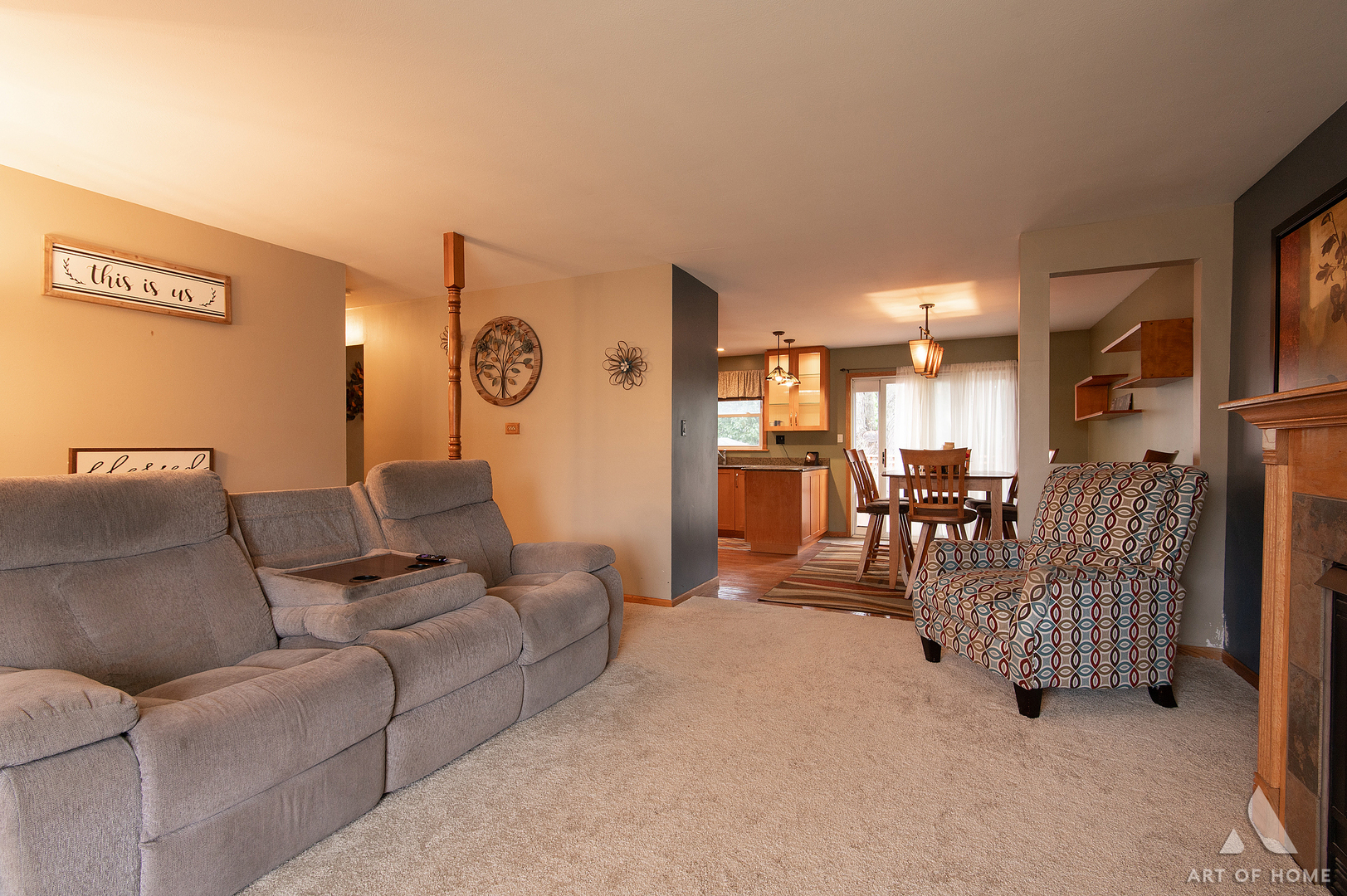 9313 Parkside Avenue Property Photo 8