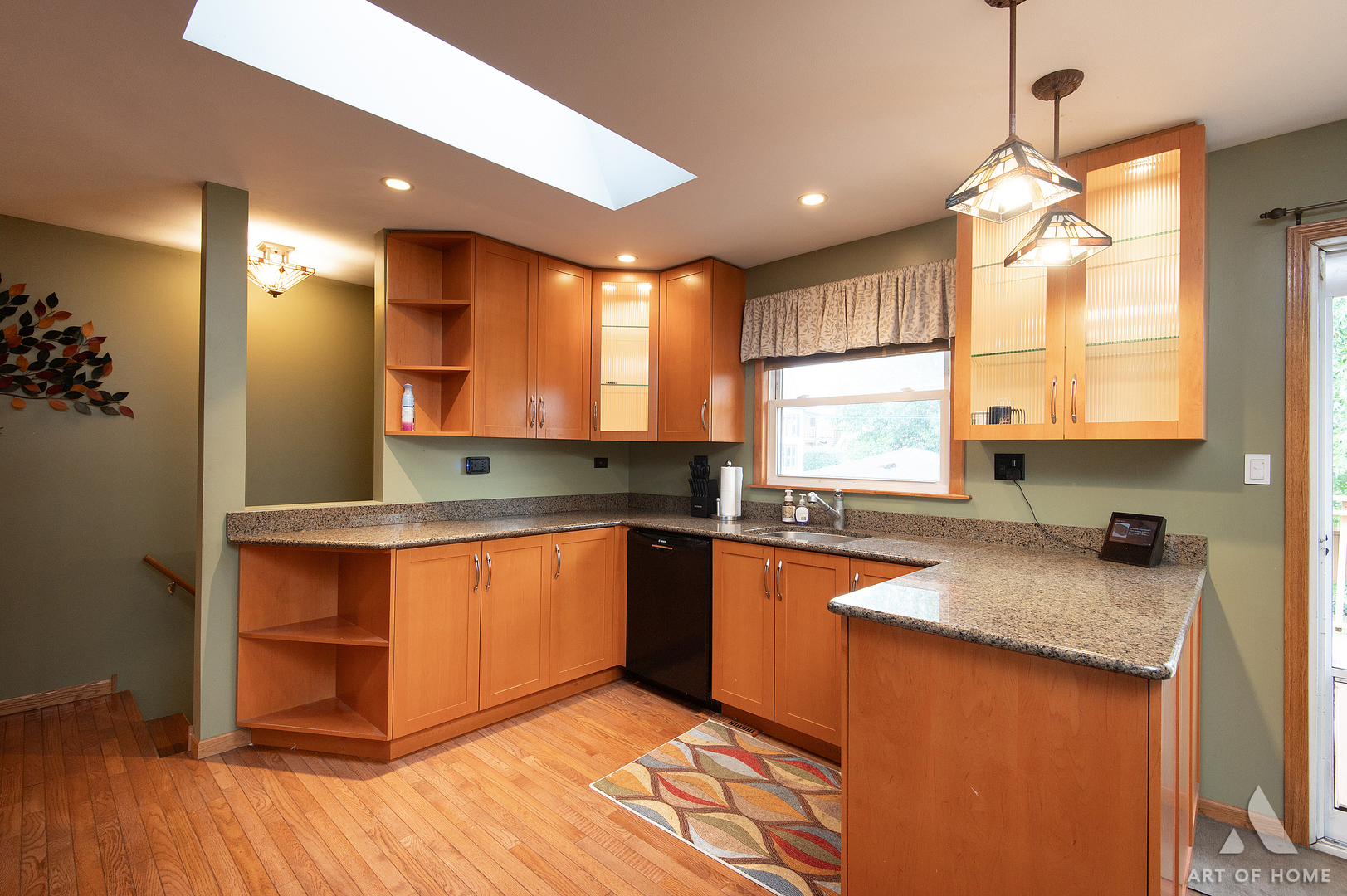 9313 Parkside Avenue Property Photo 12