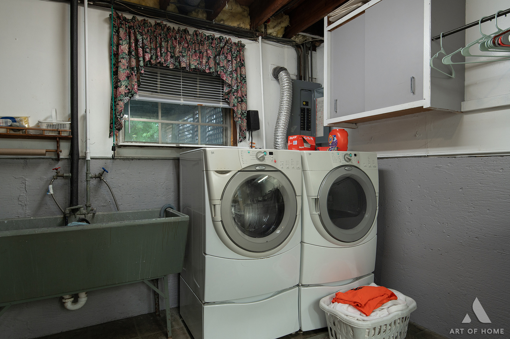 9313 Parkside Avenue Property Photo 24