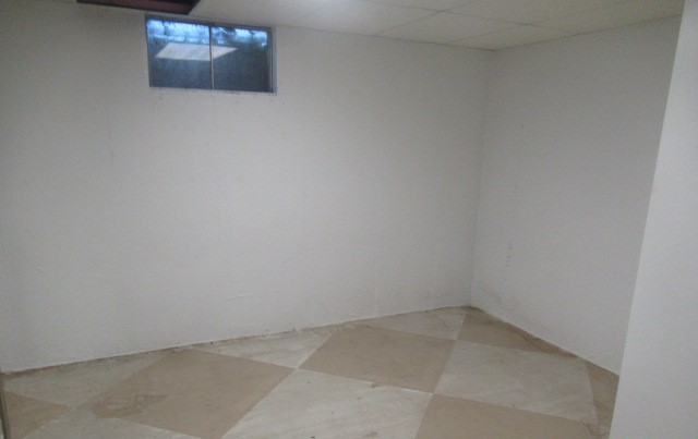 323 Berwick Drive Property Photo 17