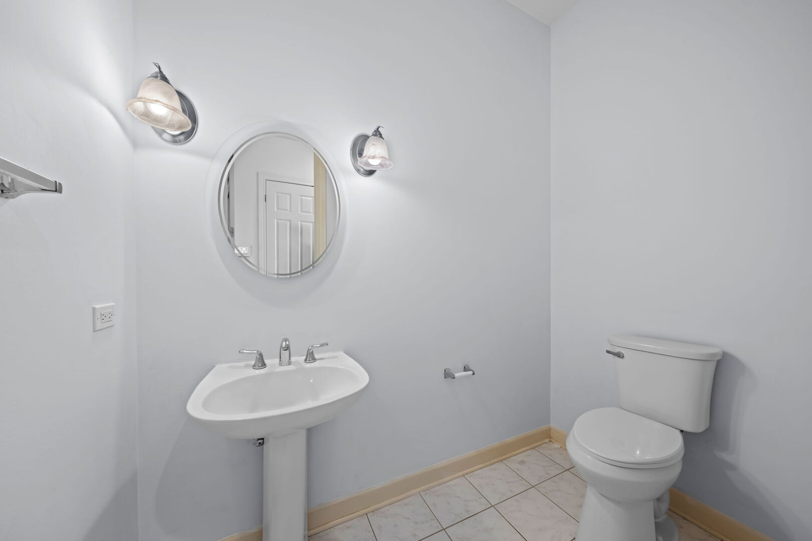1296 S Falcon Drive Property Photo 12