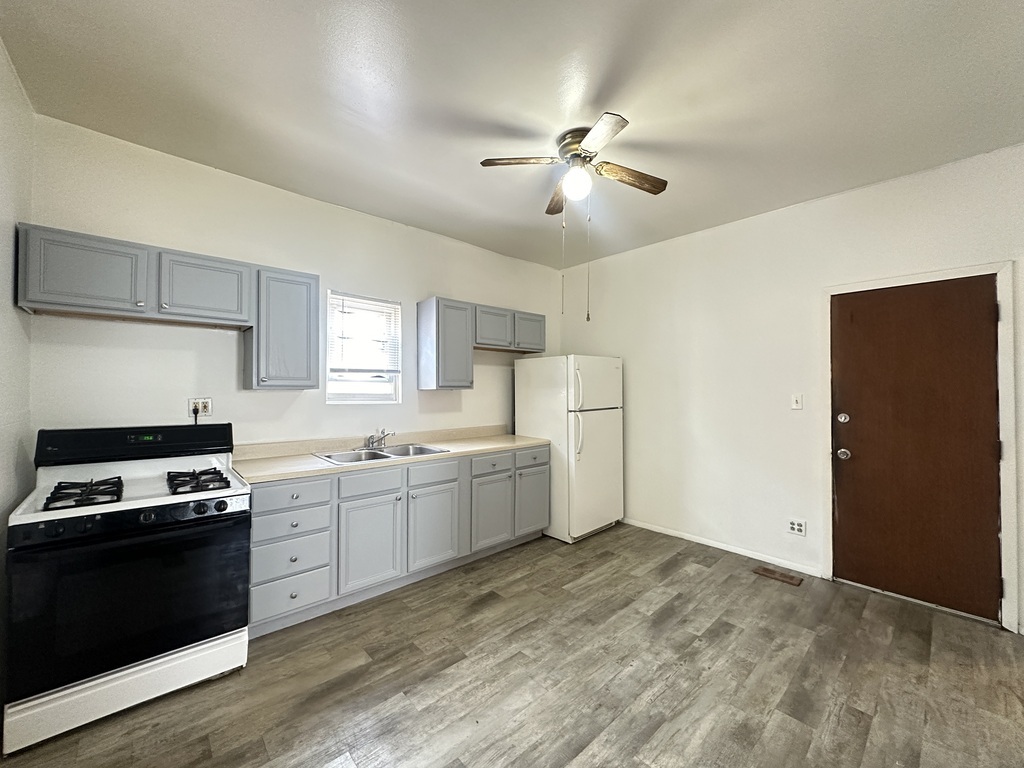 1722 N Kimball Avenue 2 Property Photo 4