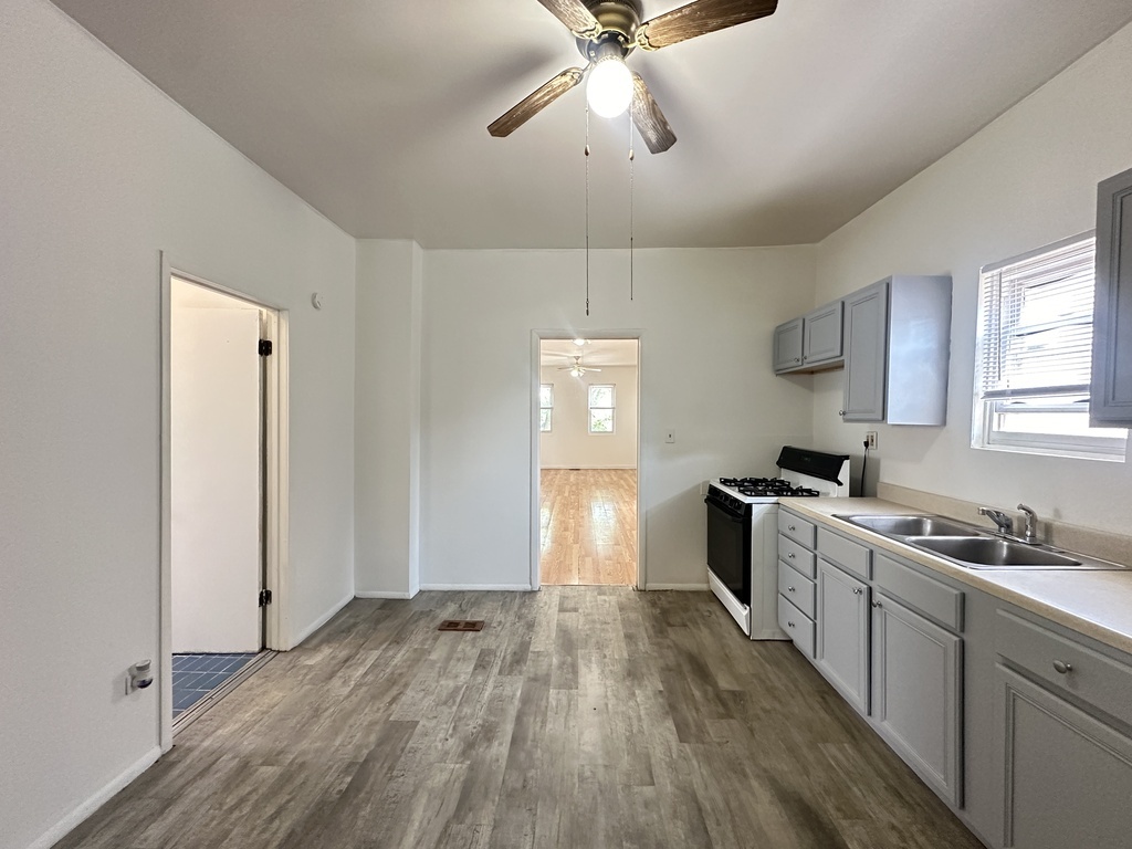 1722 N Kimball Avenue 2 Property Photo 6