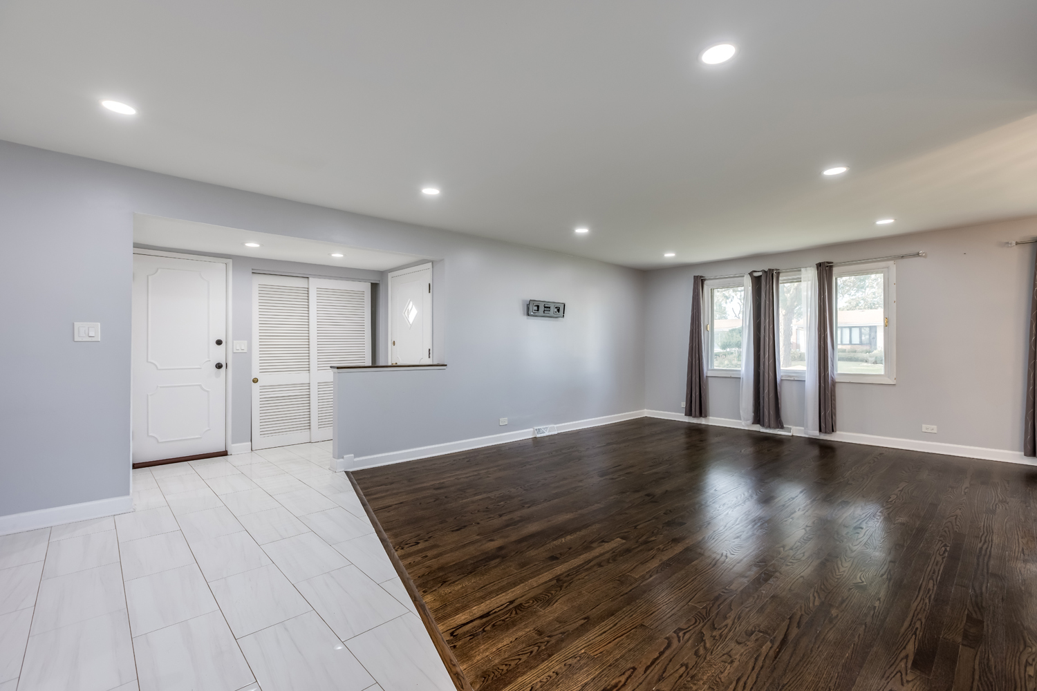 7851 W Church Street Property Photo 6