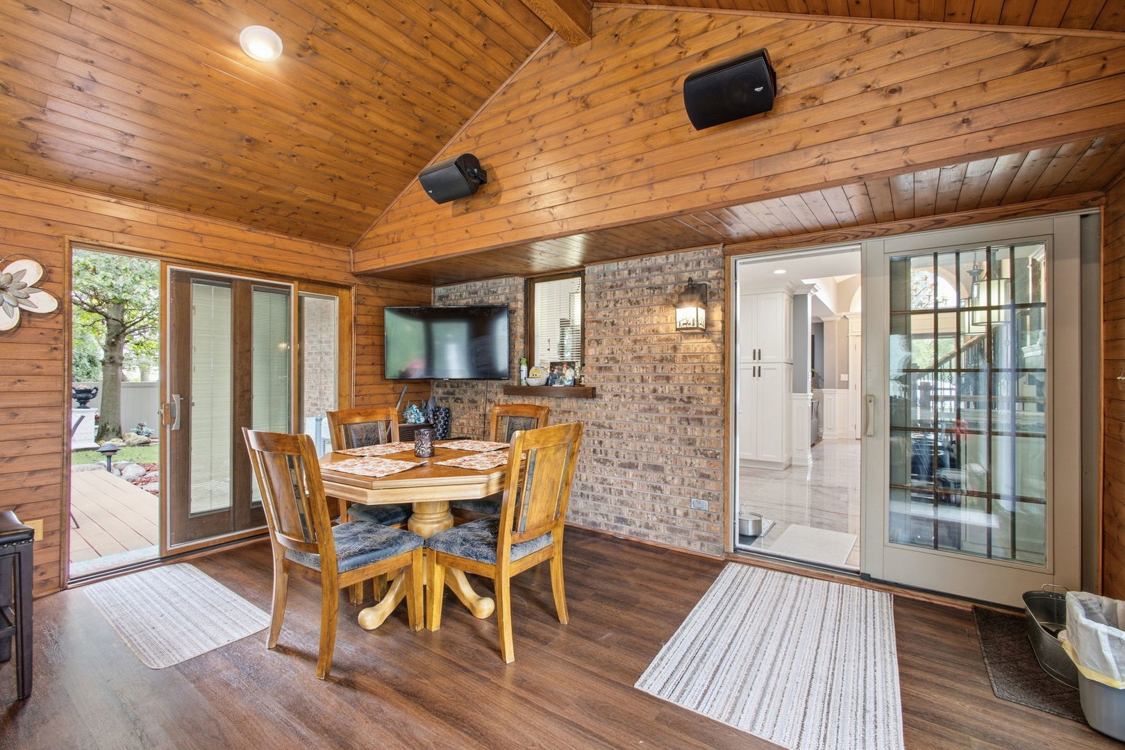 8040 Chippewa Trail Property Photo 31