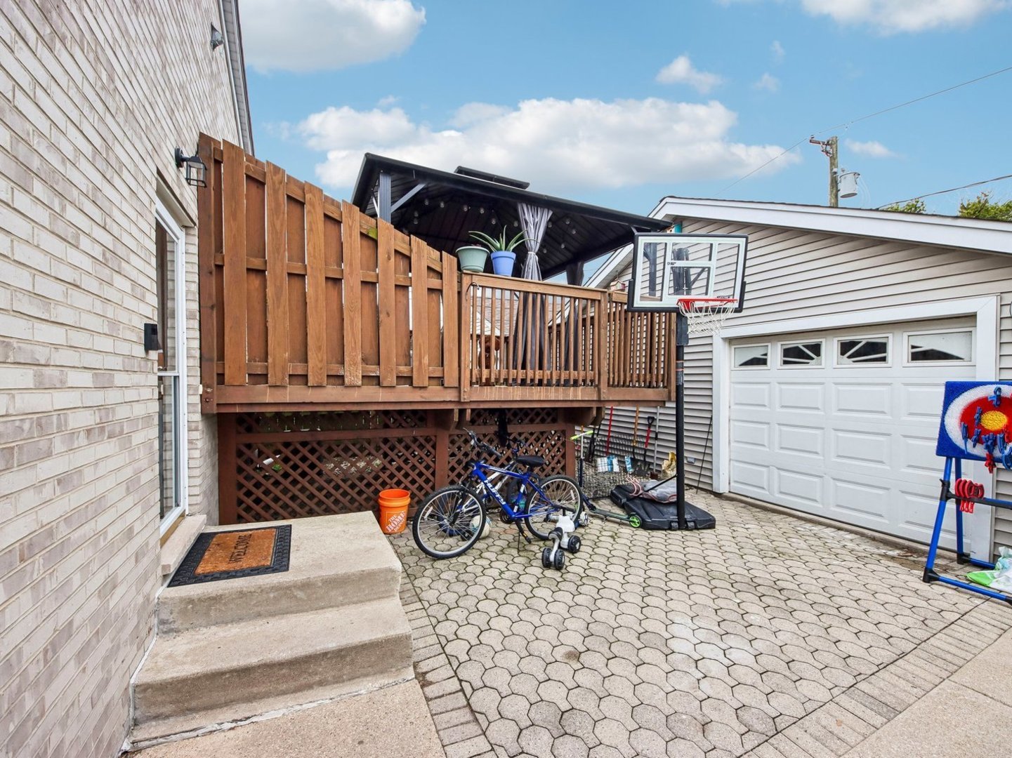 3140 Emerson Street Property Photo 41