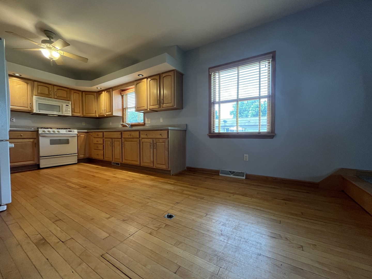 1014 Walnut Street Property Photo 3
