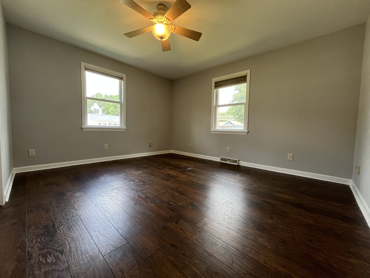 1014 Walnut Street Property Photo 5