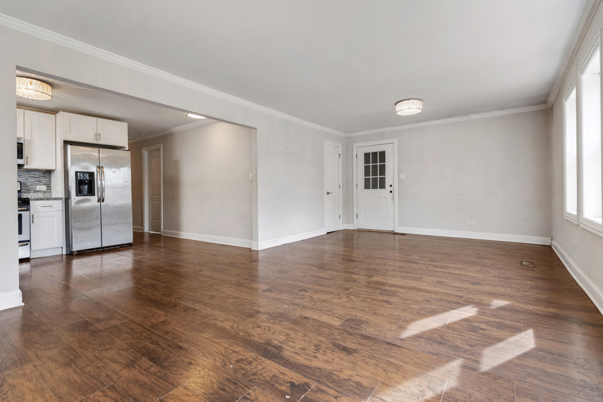 2814 Lexington Drive Property Photo 3