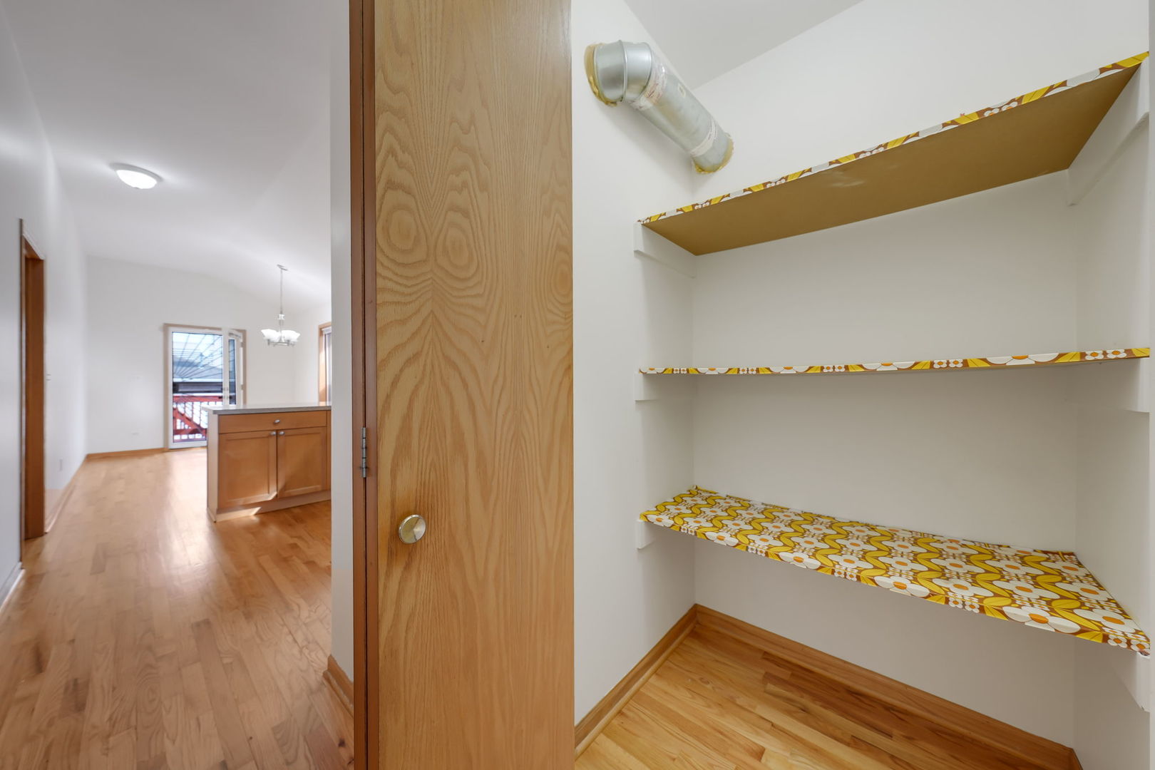 4177 S Emerald Avenue Property Photo 11