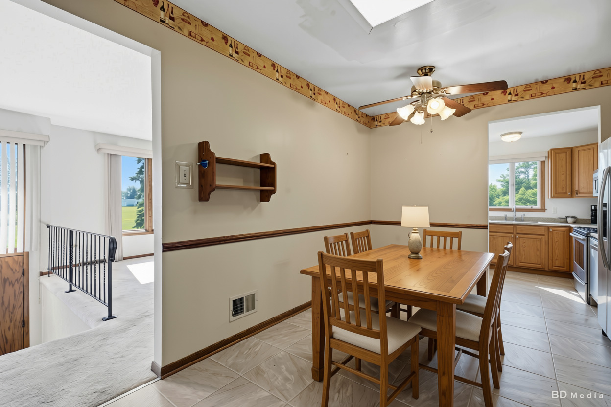 15417 Aster Street Property Photo 13