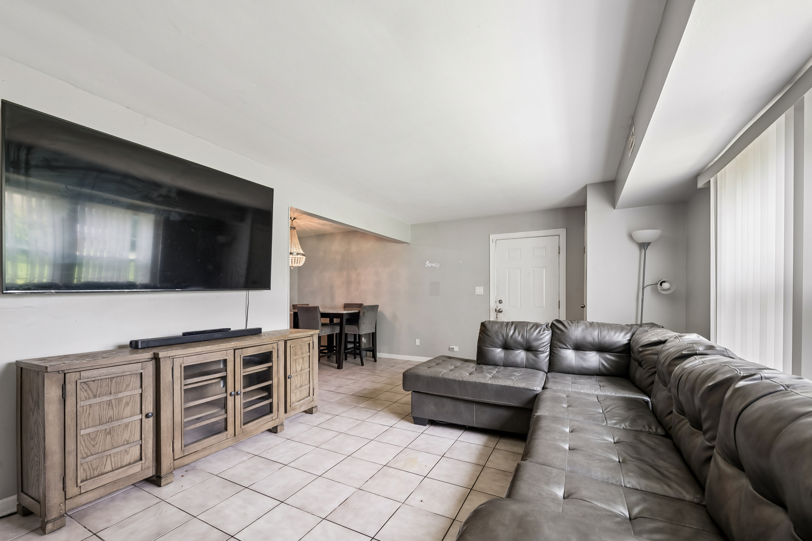 1395 S Glen Circle B Property Photo 6