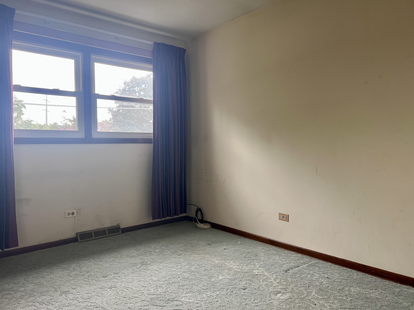 15035 Naughton Drive Property Photo 7
