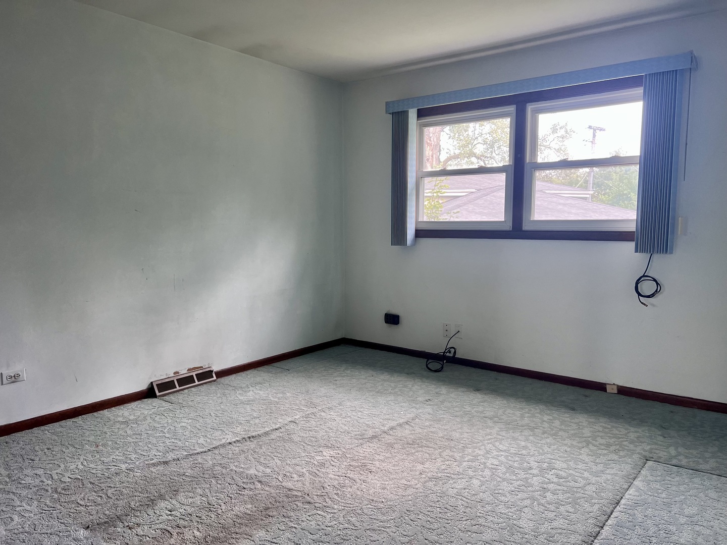 15035 Naughton Drive Property Photo 9