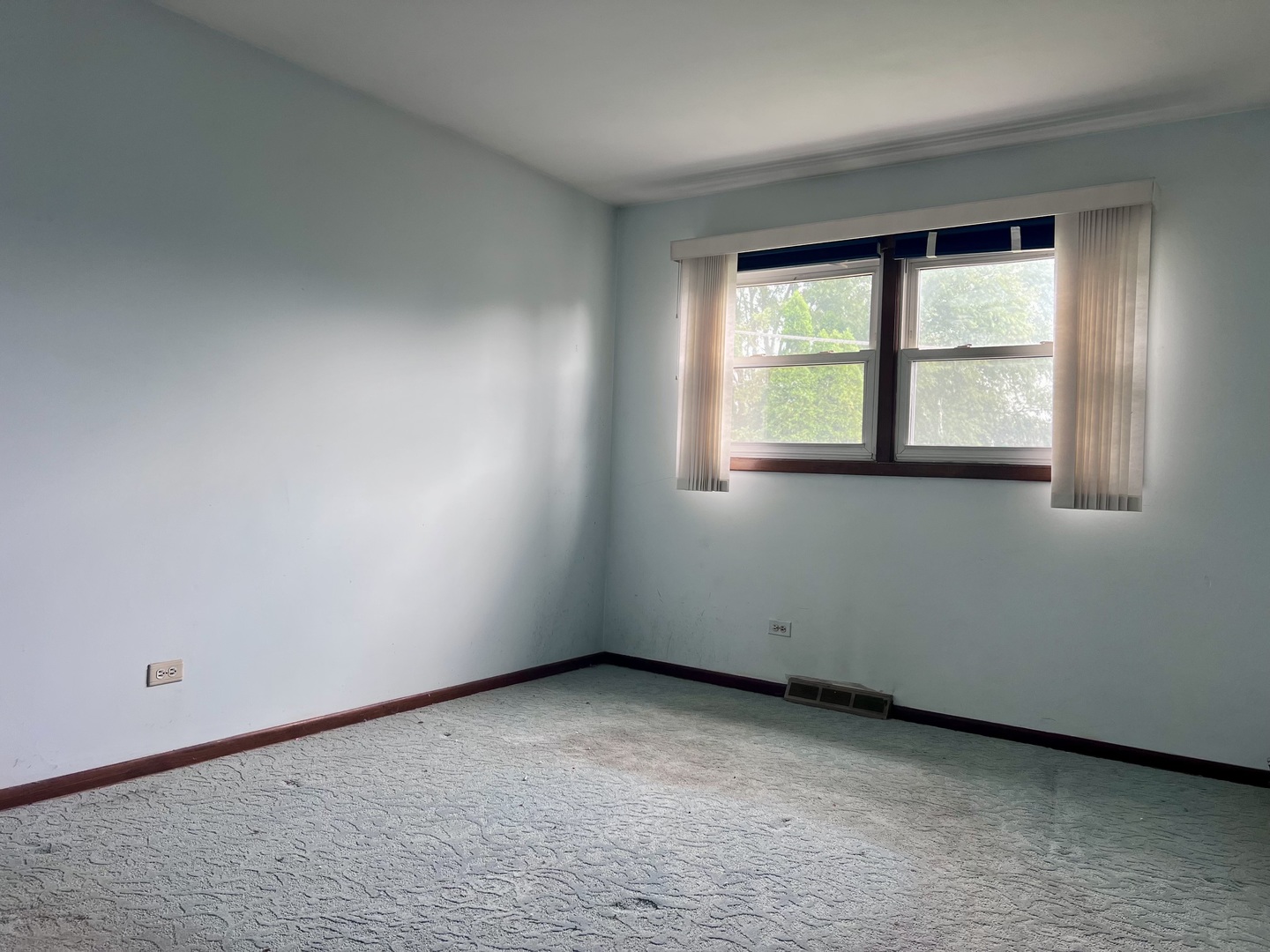 15035 Naughton Drive Property Photo 10