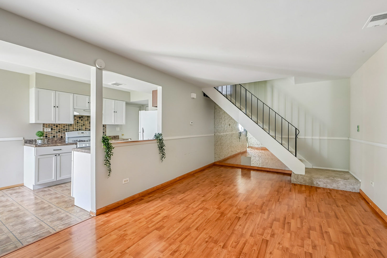 1205 Quincy Court Property Photo 6