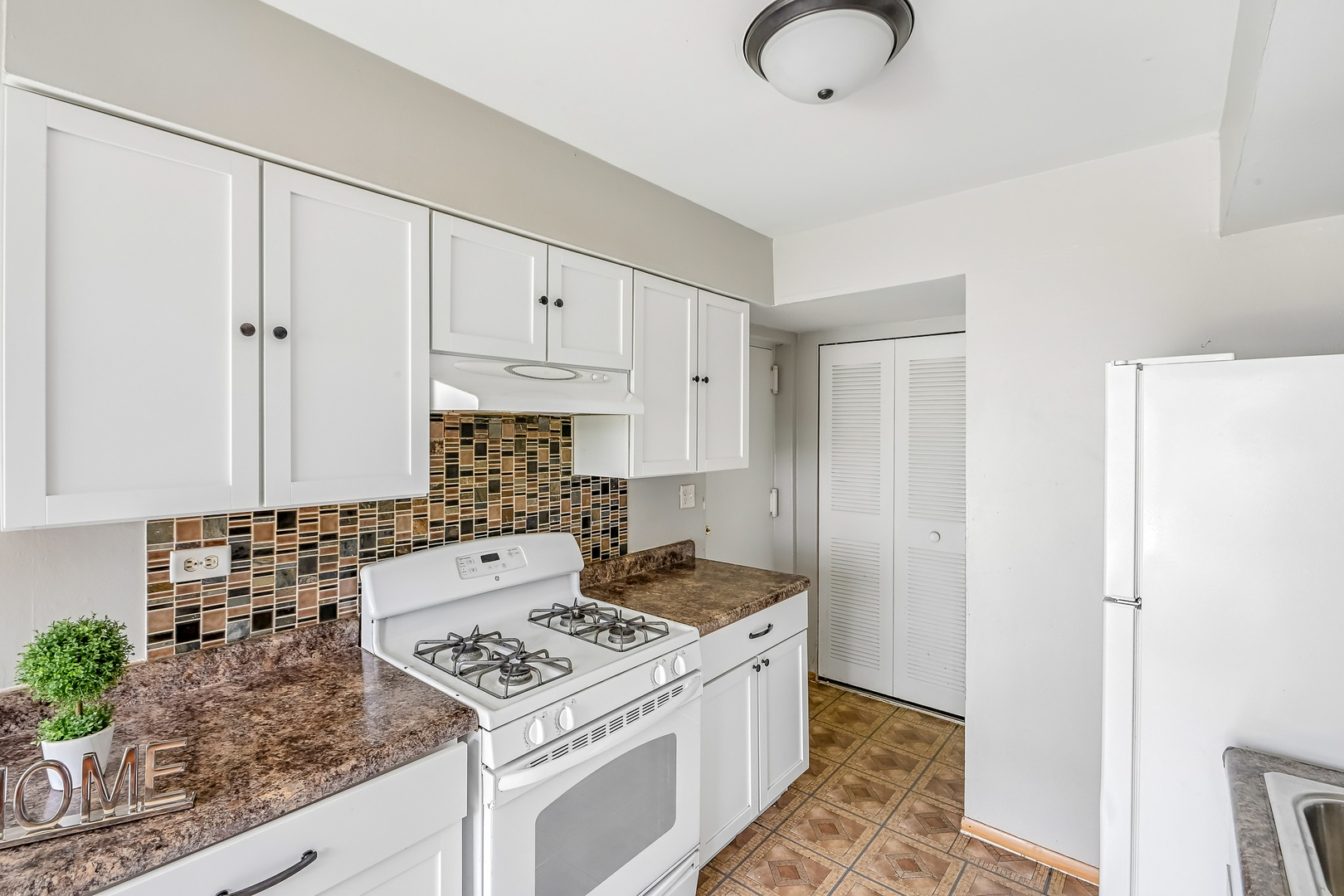1205 Quincy Court Property Photo 11