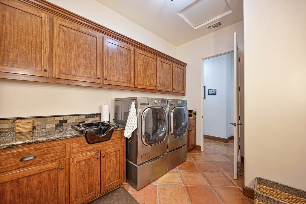 4021 Porter Lane Property Photo 43