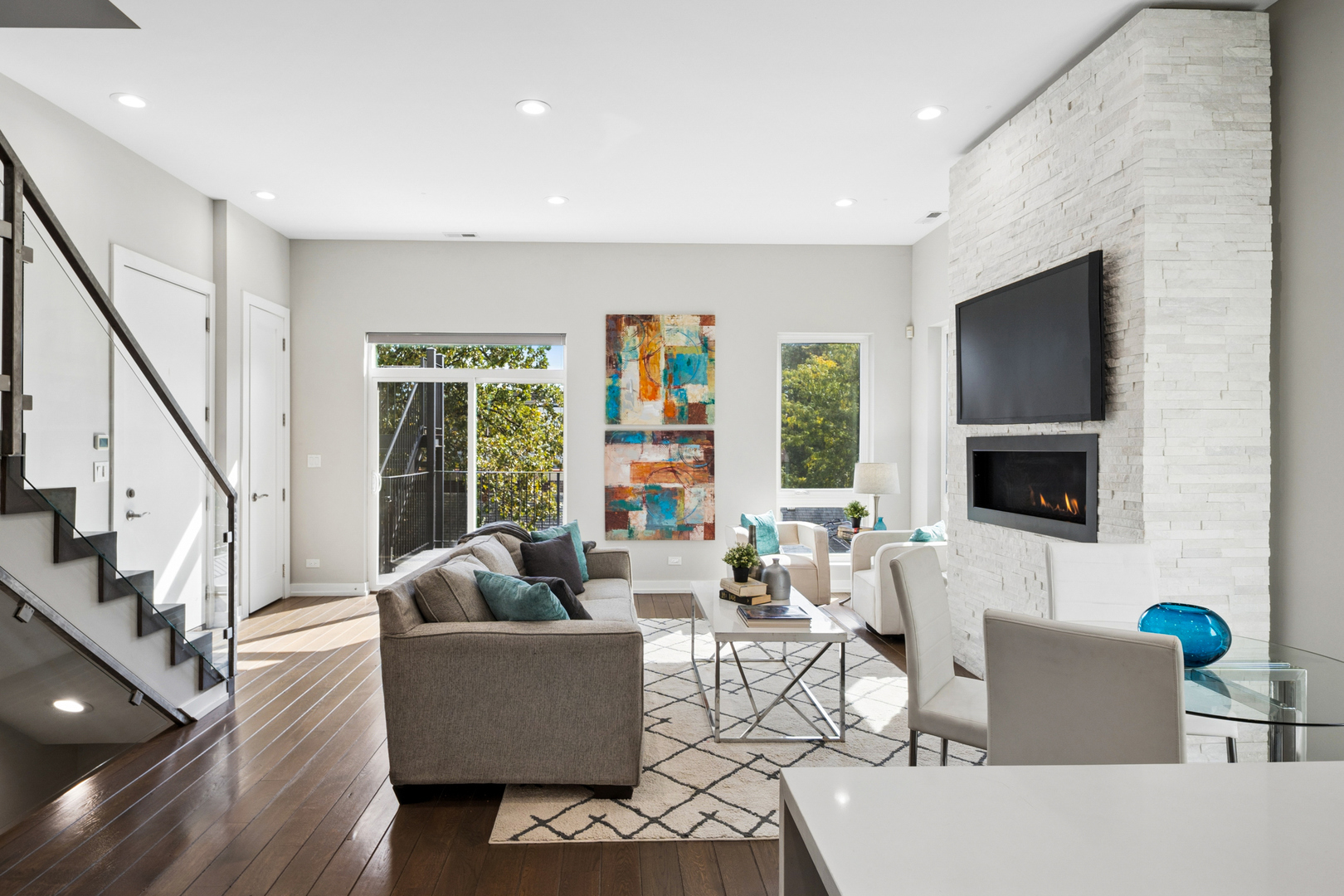 12765769 Property Photo 8