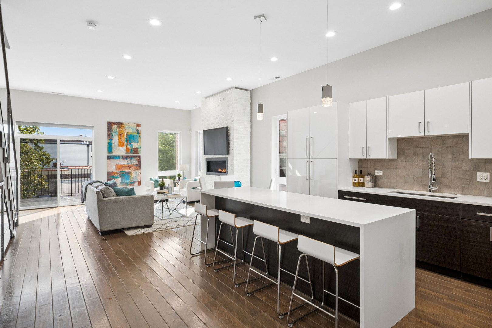 12765769 Property Photo 15