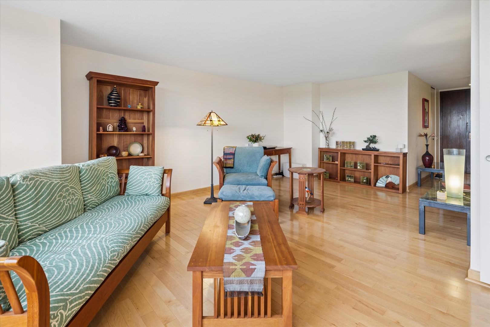 360 E Randolph Street 403 Property Photo 6
