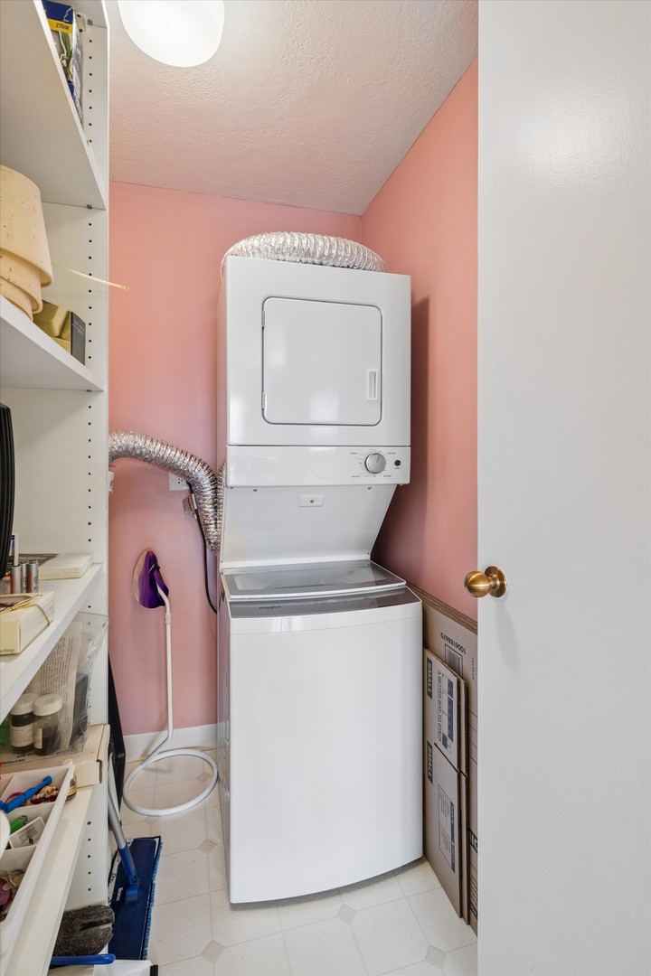 360 E Randolph Street 403 Property Photo 19