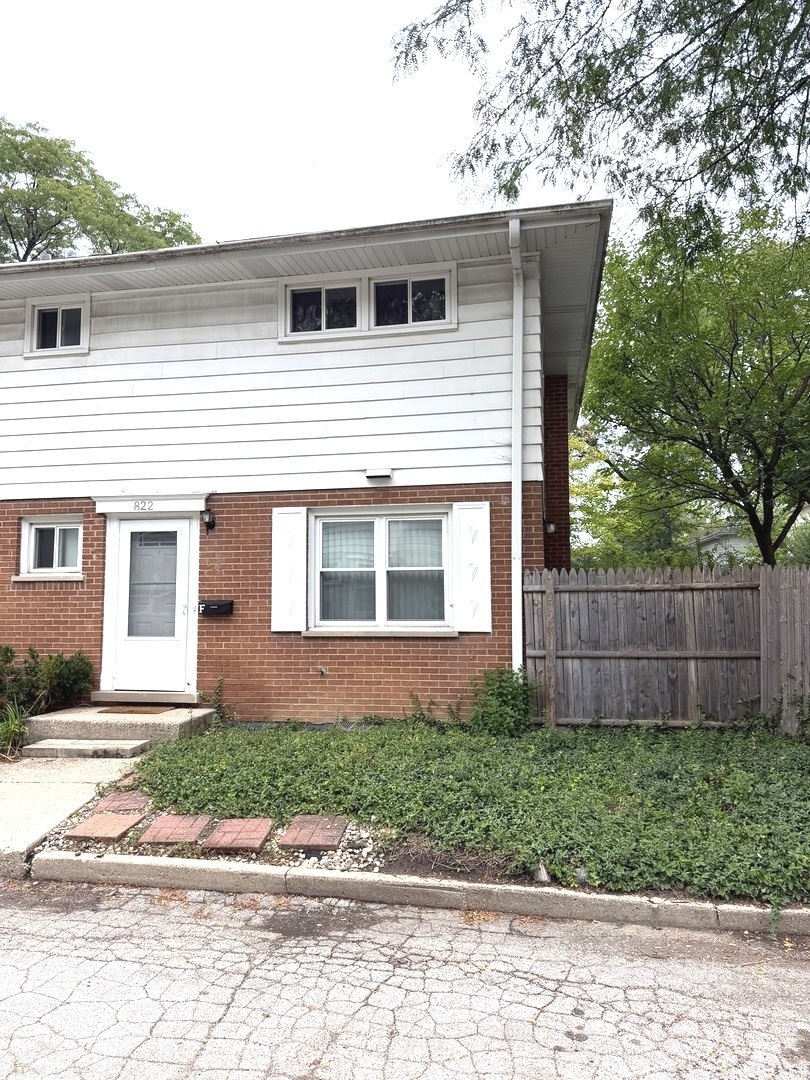 822 SKOKIE Boulevard F Property Photo 1