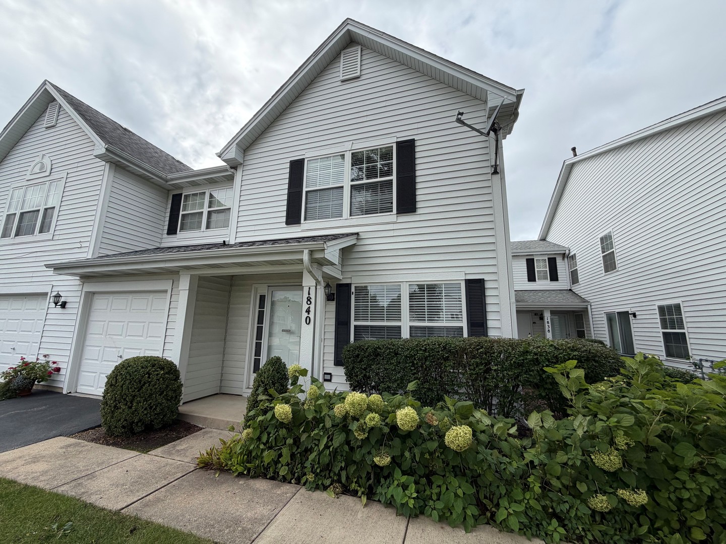 1840 Oslo Court Property Photo 1