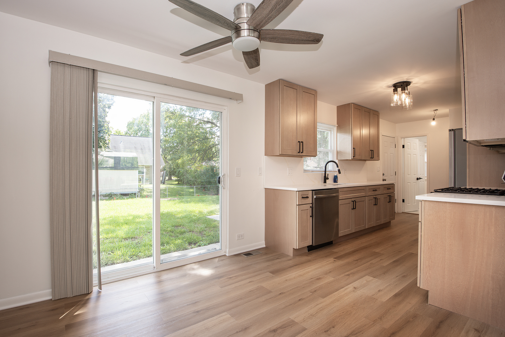 1021 Lonsdale Road Property Photo 8
