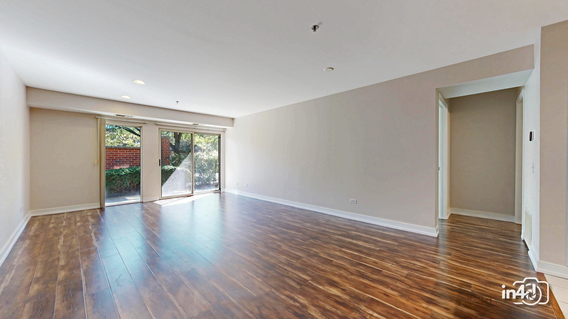 411 Kelburn Road 121 Property Photo 2