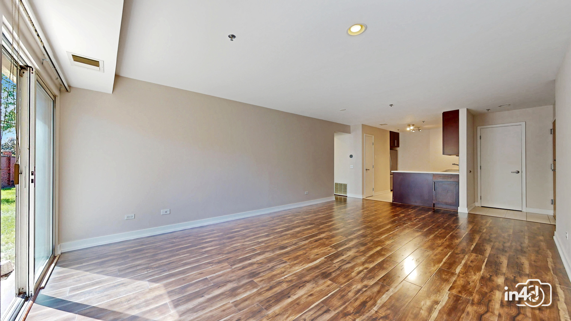 411 Kelburn Road 121 Property Photo 4