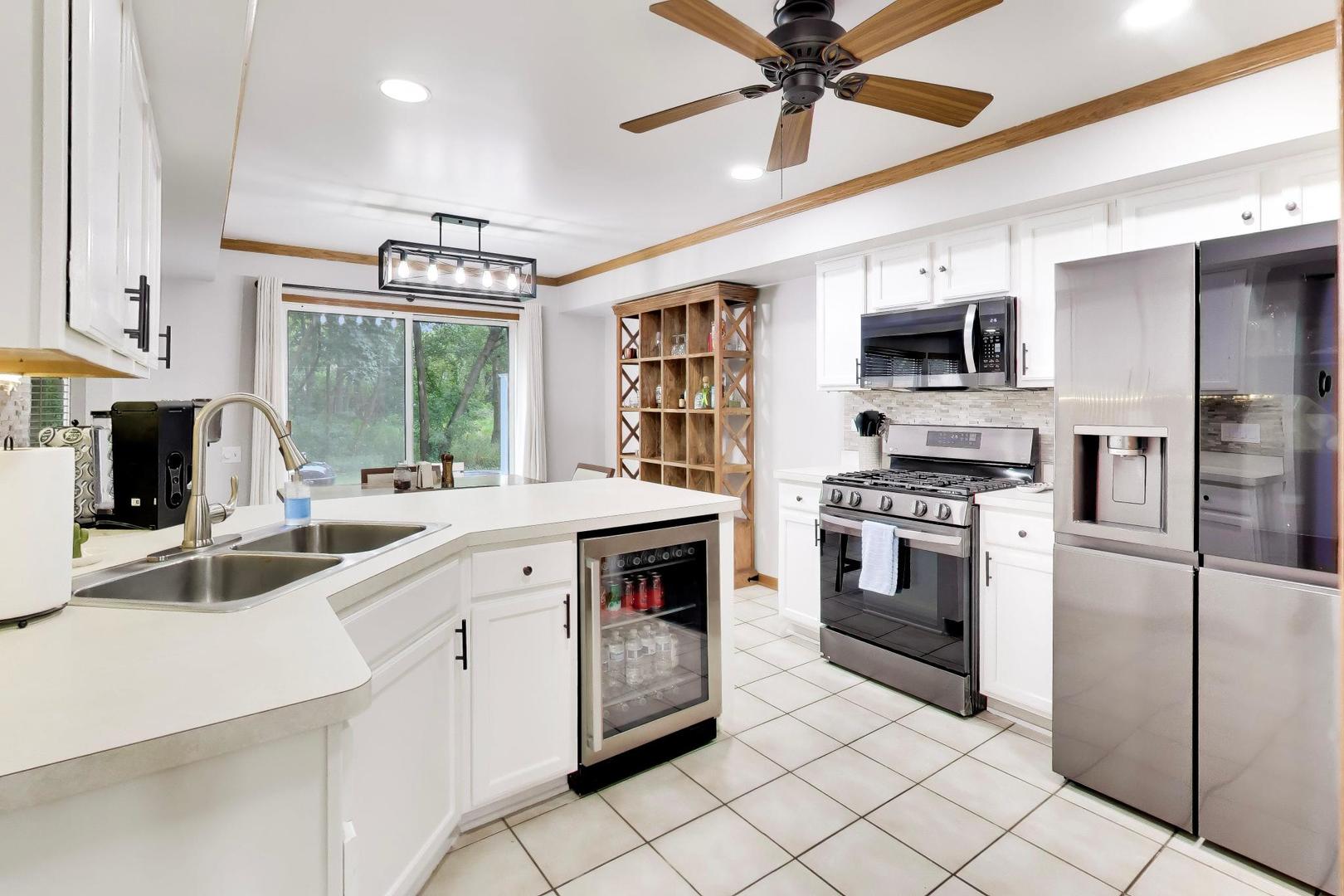 408 Locksley Drive Property Photo 13