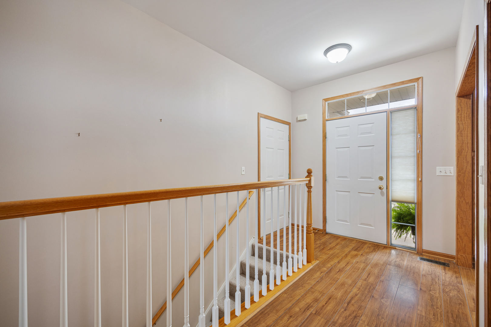 12765875 Property Photo 6