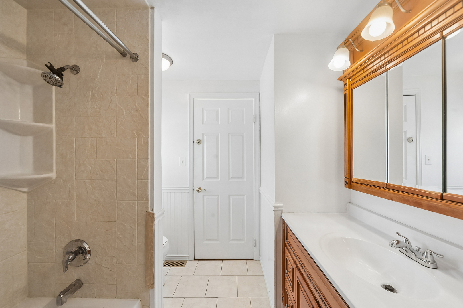 1866 Wellington Place Property Photo 7