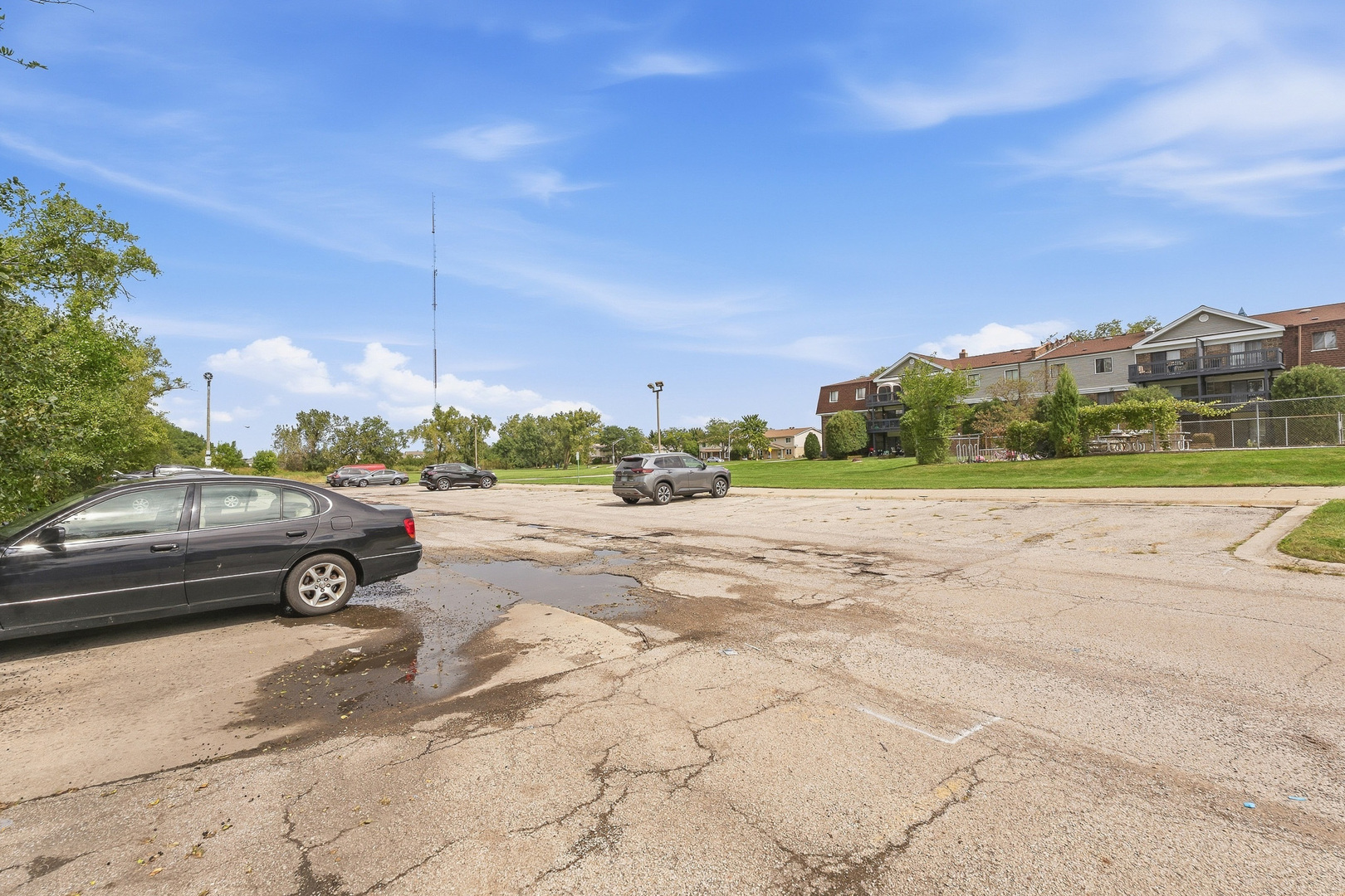 120 S La Londe Avenue 1g Property Photo 27