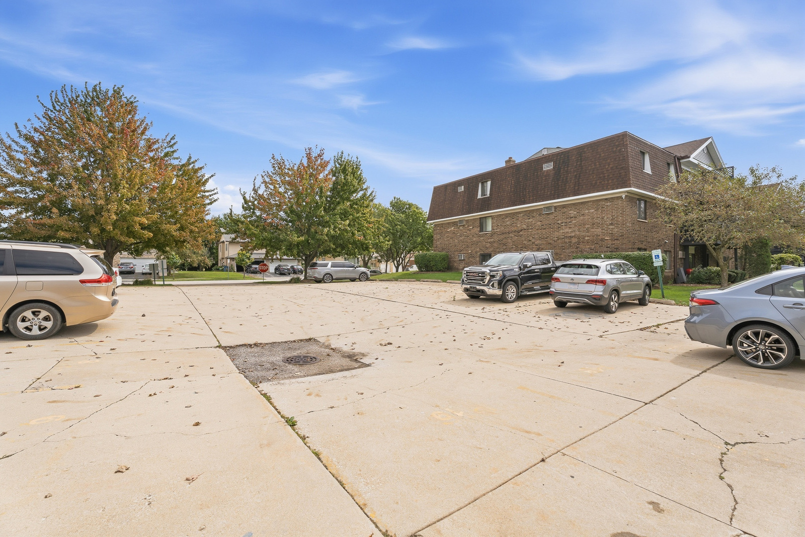 120 S La Londe Avenue 1g Property Photo 34