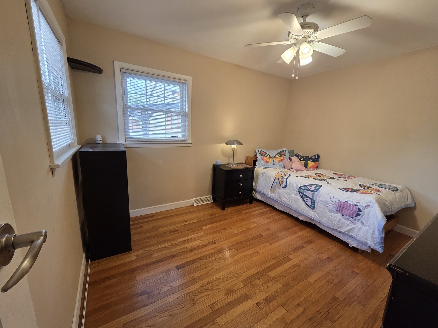 5705 W Maple Avenue Property Photo 10