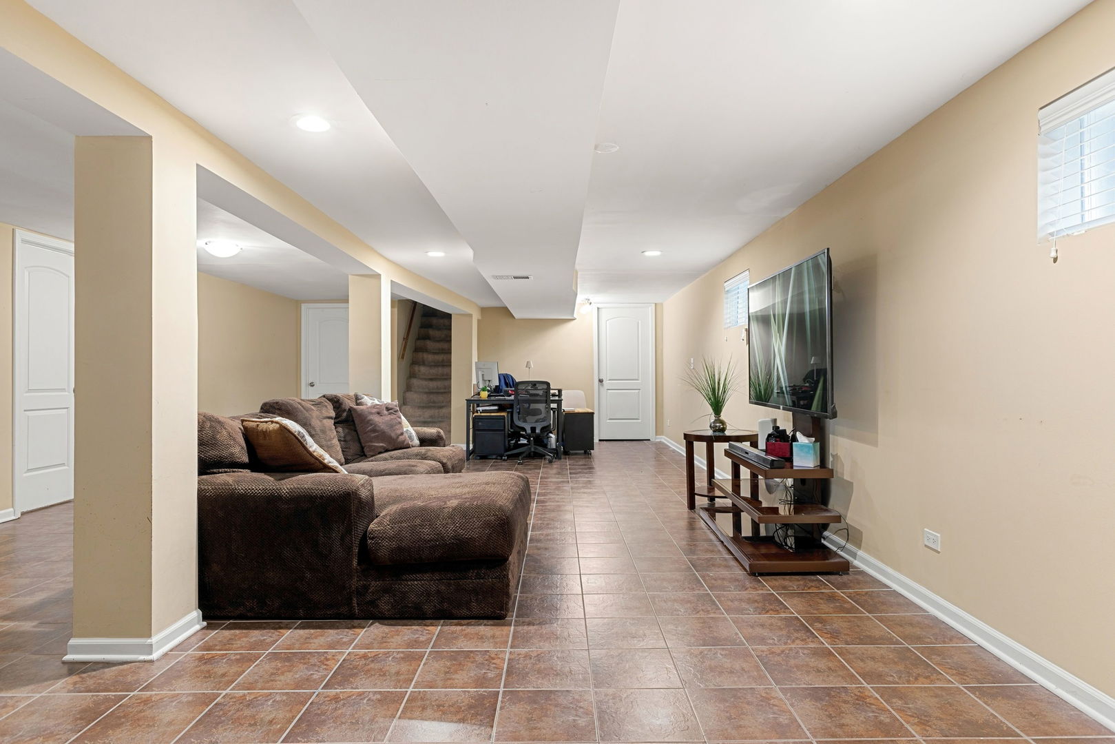 5705 W Maple Avenue Property Photo 15