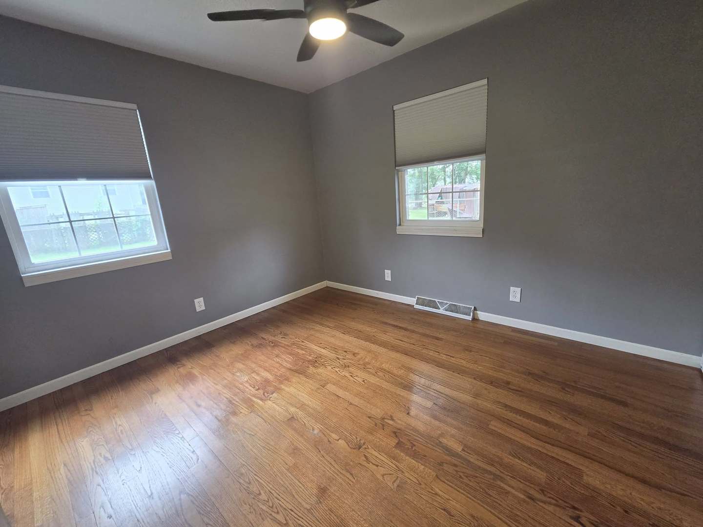 1445 Lantern Lane Property Photo 21