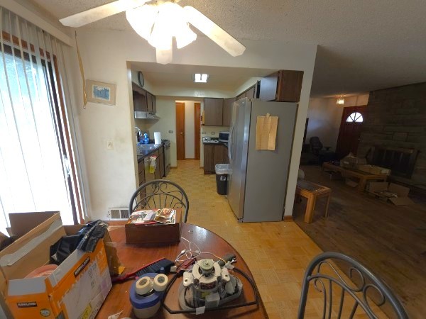 20w511 Army Trail Boulevard Property Photo 6