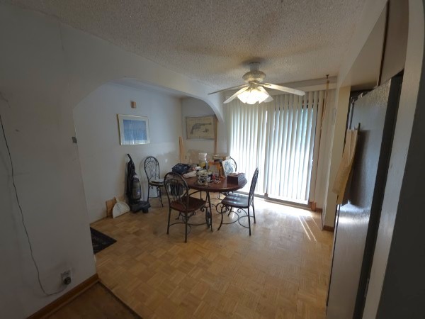 20w511 Army Trail Boulevard Property Photo 8