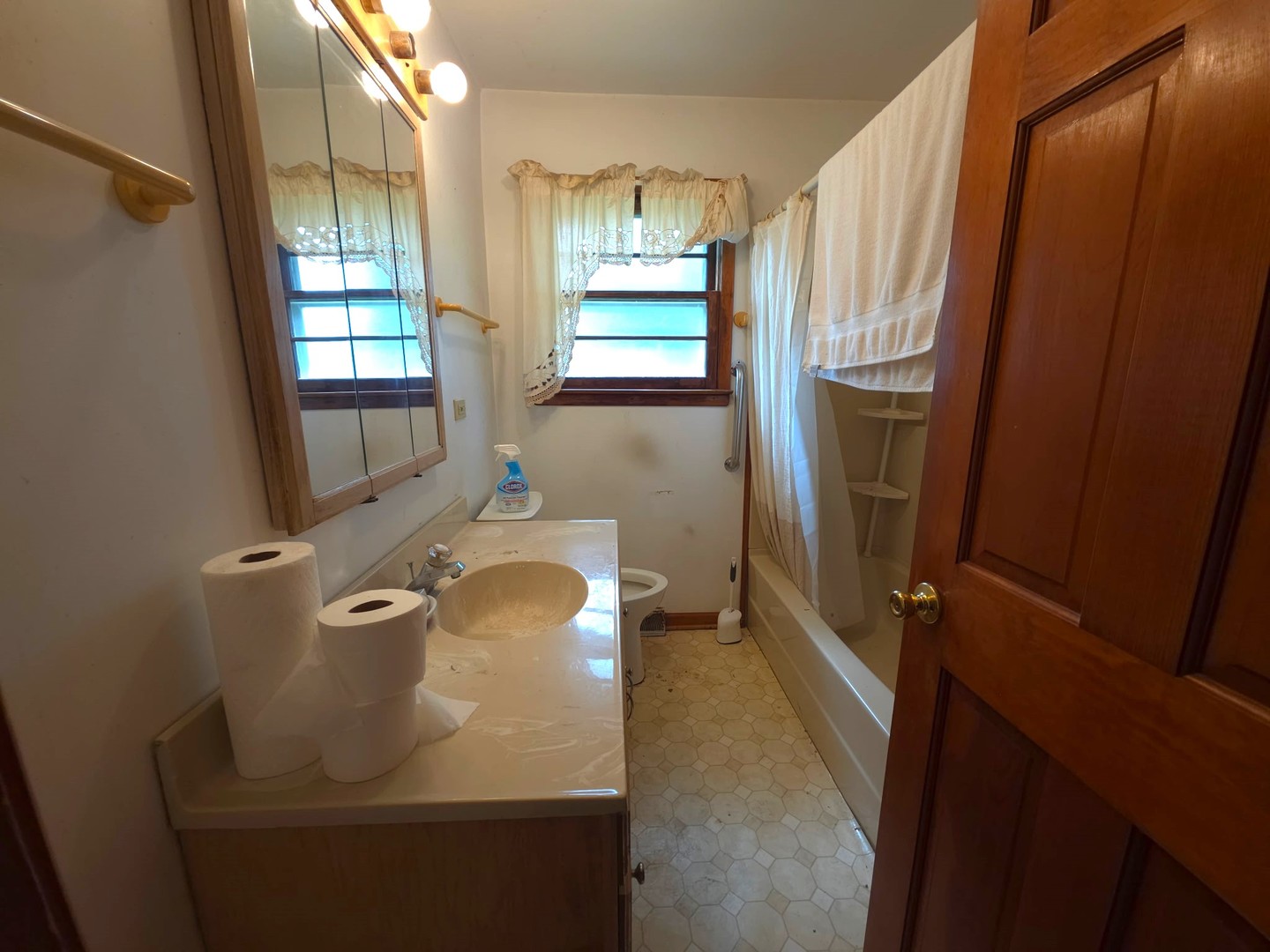 20w511 Army Trail Boulevard Property Photo 12