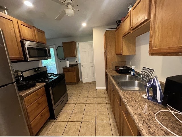 2106 Gideon Avenue Property Photo 2