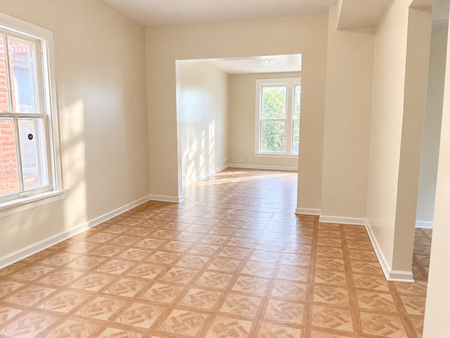 909 N Homan Avenue Property Photo 3