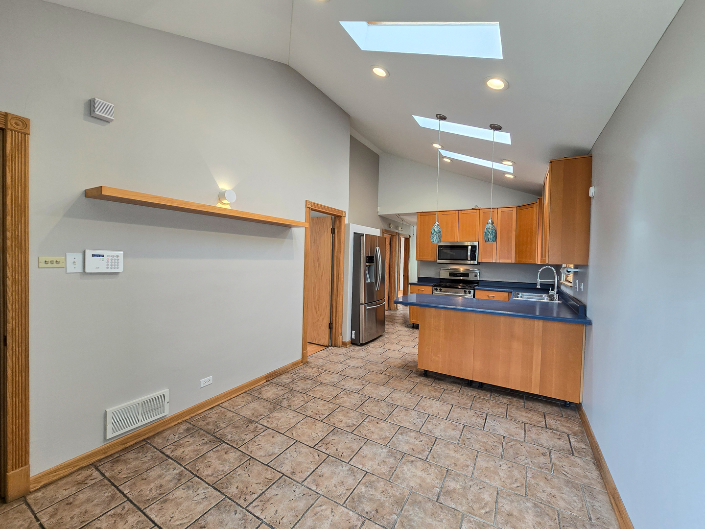 4531 S Keeler Avenue Property Photo 12